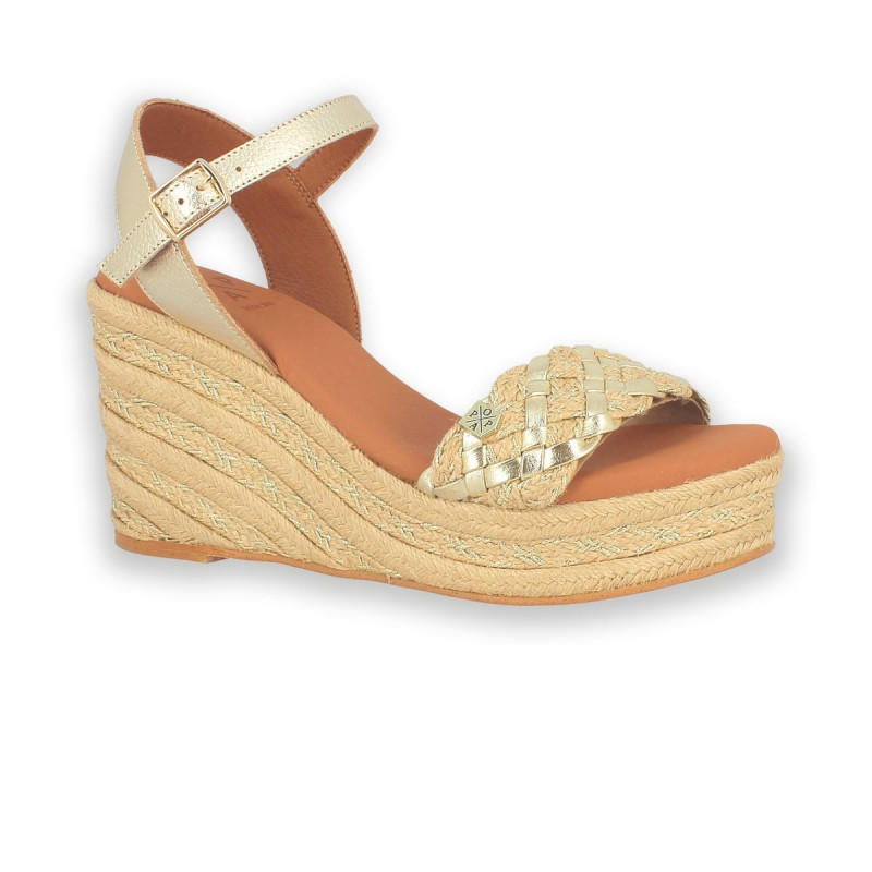 SANDALIA CUÑA ORO